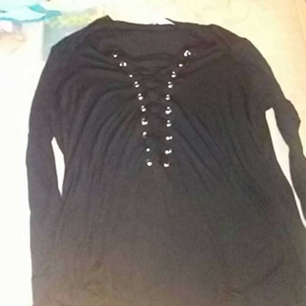 laced up black long sleeve shirt